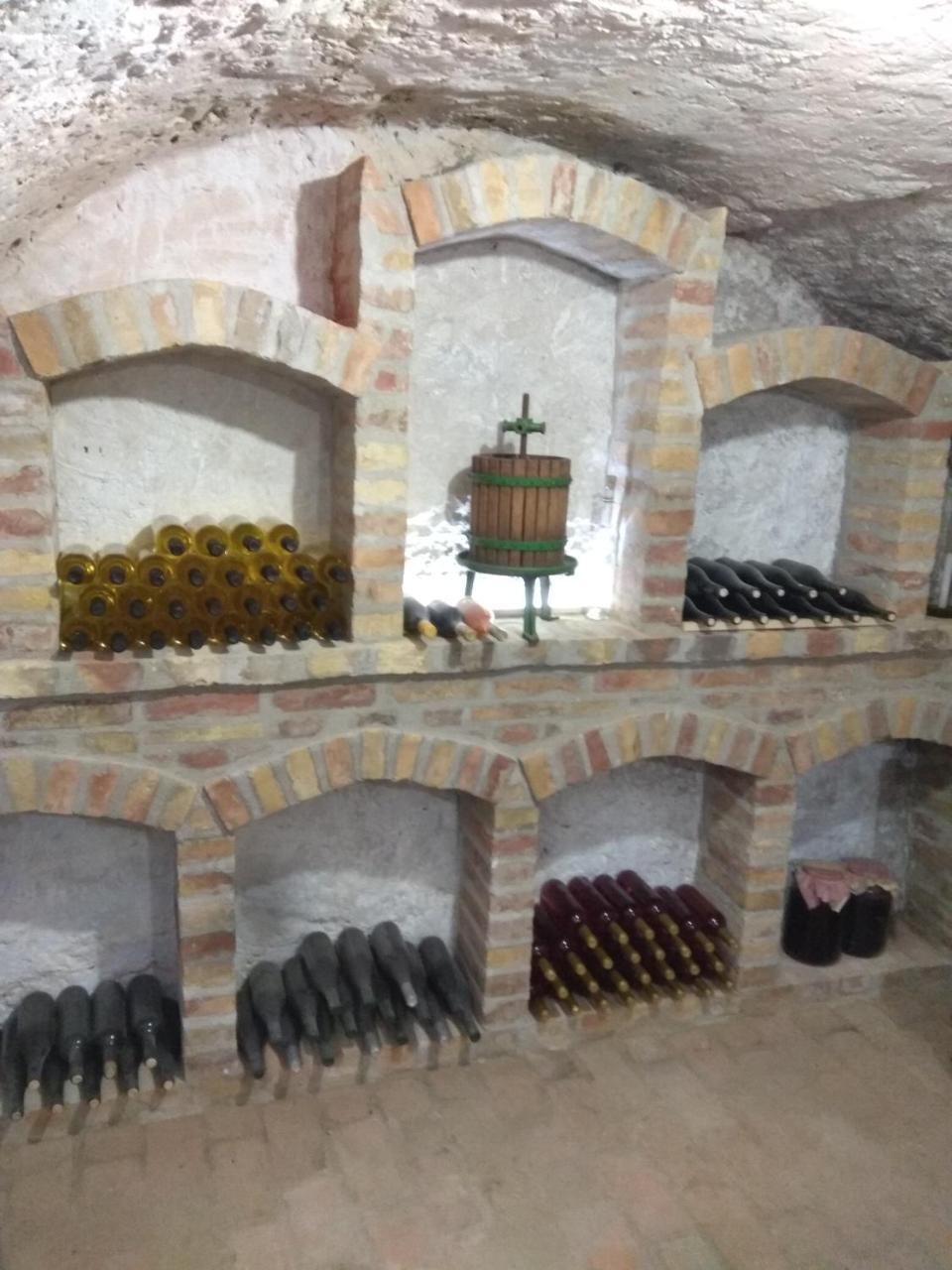 Bakonyszucs Egkoris Vendeghaz酒店 外观 照片